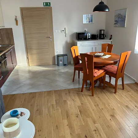 Apartamento Roza *