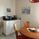 Roza Apartman *